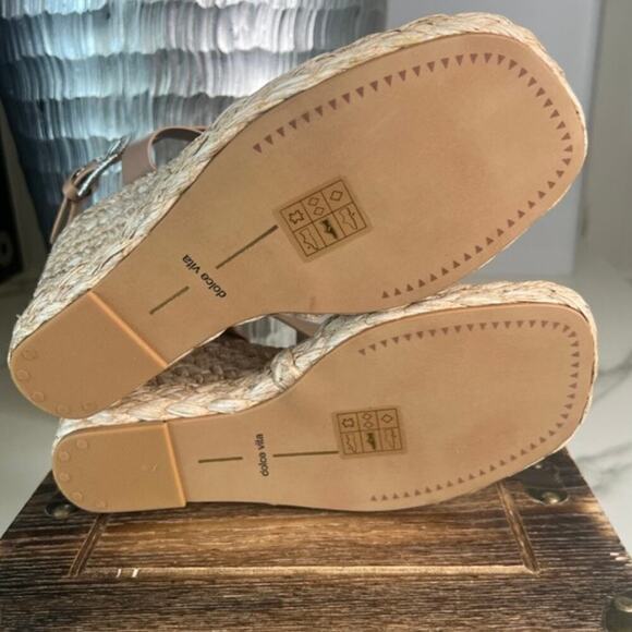 Dolce Vita Aldona Wedge Sandals in Cafe Leather - Picture 8 of 8